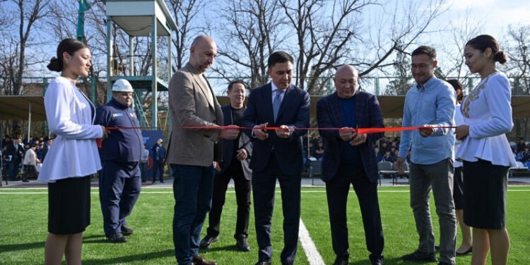 УЕФА стандартына сай: ҚФФ өңірлерде тағы үш жаңа футбол алаңын салды