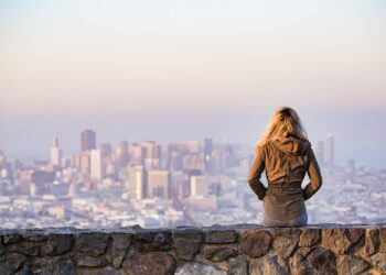 Школьница из Талдыкоргана пропала в Алматы