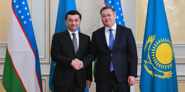Казахстан и Узбекистан продолжают укреплять отношения стратегического партнёрства и союзничества