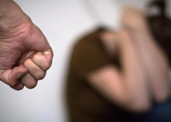 Нападение на девушку в Астане попало на видео