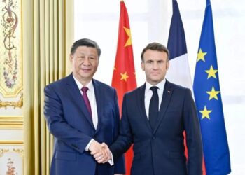 Си Цзиньпин и Макрон провели переговоры