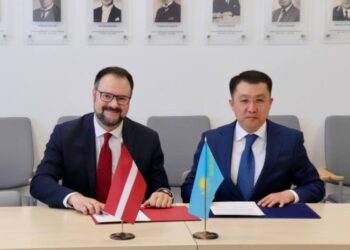 Казахстан и Латвия укрепляют сотрудничество в области транспорта и логистики