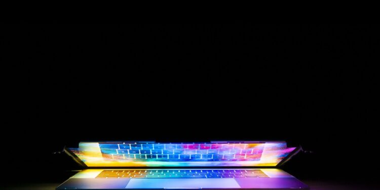 Вводится уголовная ответственность за организацию сексуальных услуг через Интернет