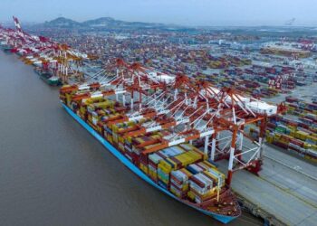 Китайская экономика: взгляд с трех сторон