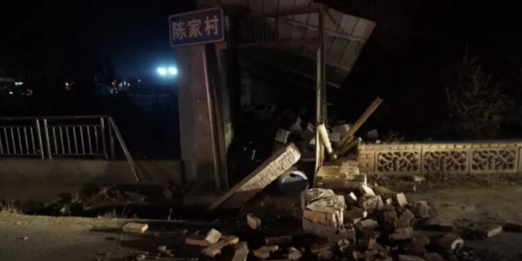 Қытайдағы жер сілкінісінен қаза тапқандар саны артты