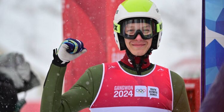 Канвон-2024: Қазақстан алғашқы алтынды жеңіп алды