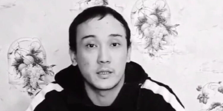 Жүргізушіні ұрған жігіт халықтан кешірім сұрады