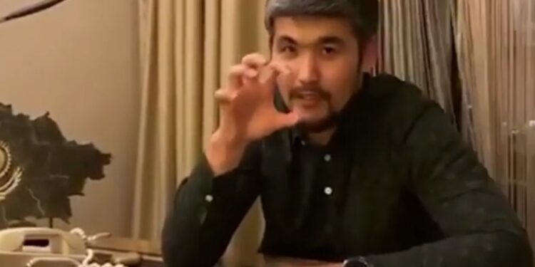 «Өз дінім үшін кез келгенін өлтірем»: Дикий Арман судьяға бейәдеп сөздер жаудырды