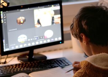 Су тасқыны: Мектептерде сабақ онлайн форматқа көшіріледі