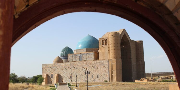 Түркістанның туризмі Берлиндегі халықаралық көрмеде таныстырылды