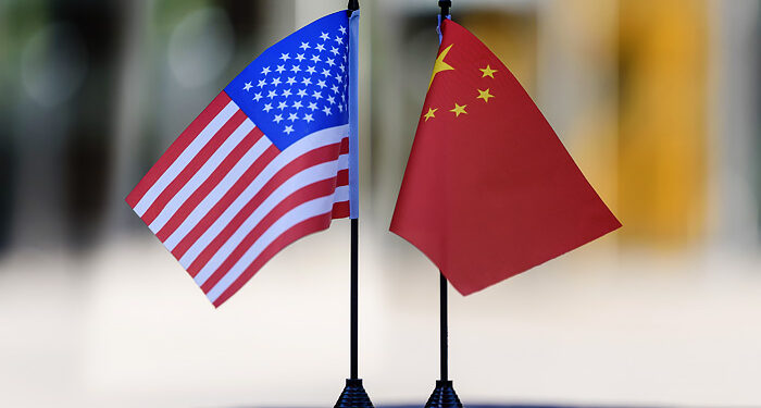 Си Цзиньпин мен Трамп телефон арқылы сөйлесті