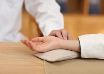 Қытай дәстүрлі медицинасы Қазақстанда танымал болып келеді