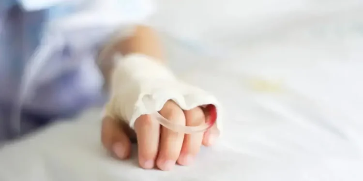 Қарағандыда 4 жасар бала 4-қабаттан құлап кетті