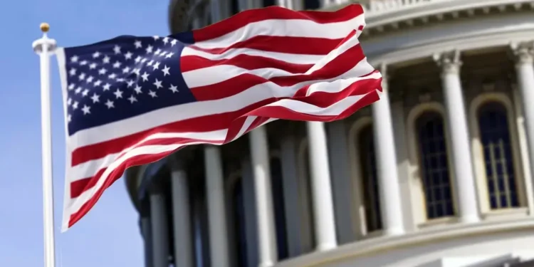 АҚШ Ресей мен Иран мұнайына қатысты санкция жеңілдіктерін бір айға ұзартты