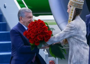 Қазақстанға Өзбекстан президенті Шавкат Мирзиёев келді
